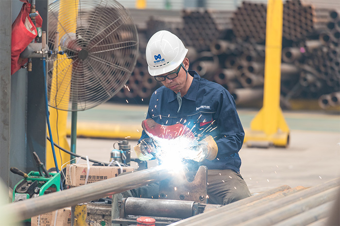 永城网架焊接车间